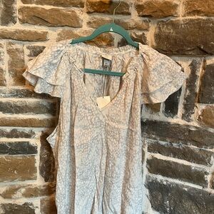Choose 3 for $9 A new day gray and white leopard print top short sleeve xxl new